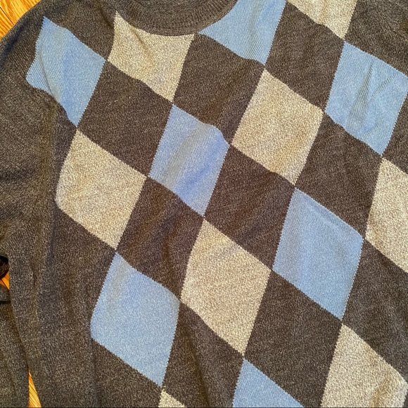 Docker Sweater - Picture 2 of 5